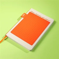 Notebook din piele portocalie